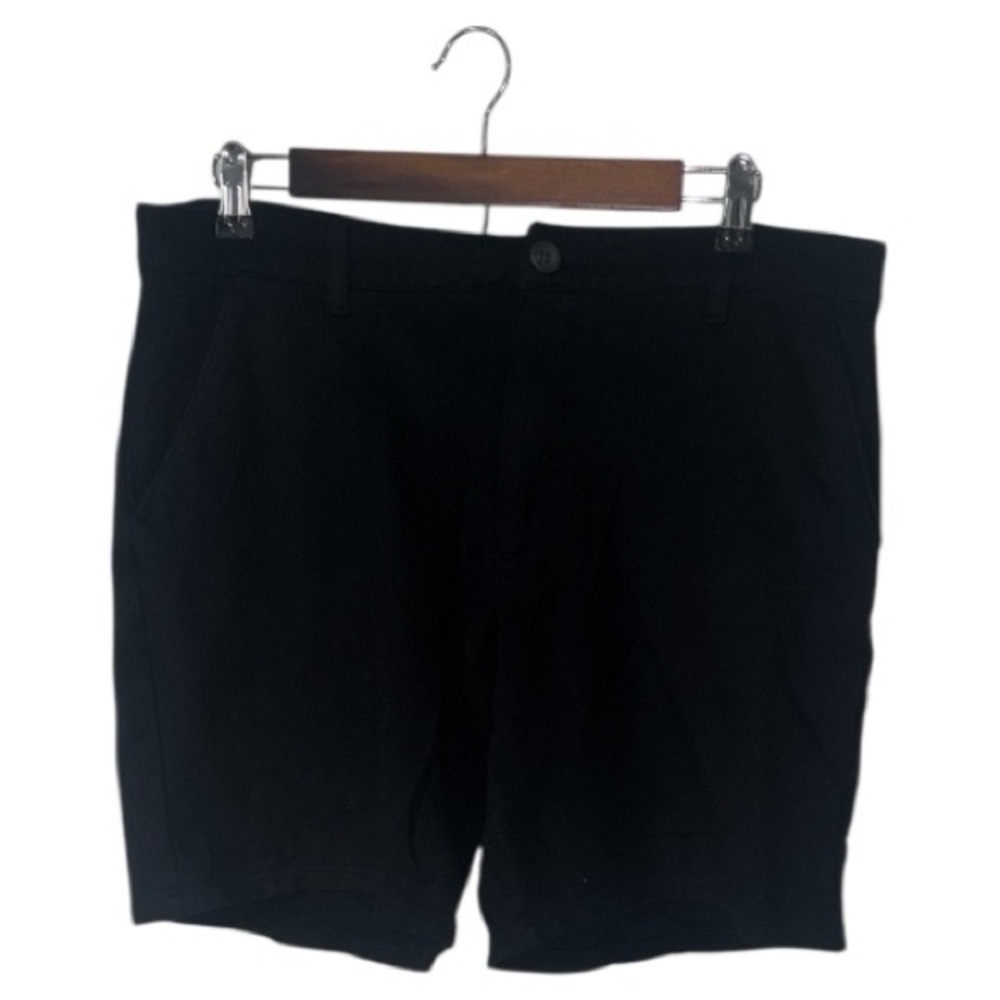 True Classic Mens Black Shorts Rayon Golf Summer Work Casual Size 33